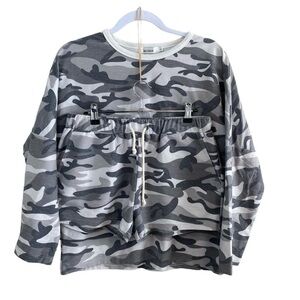 Belinda - Camo Sweatshirts and shorts set - Size L